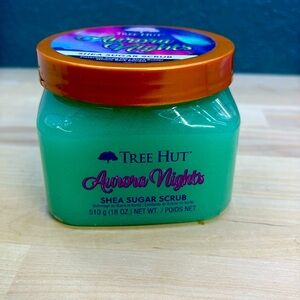 Brand New Tree Hut Aurora Nights Shea Sugar Scrub 18 oz